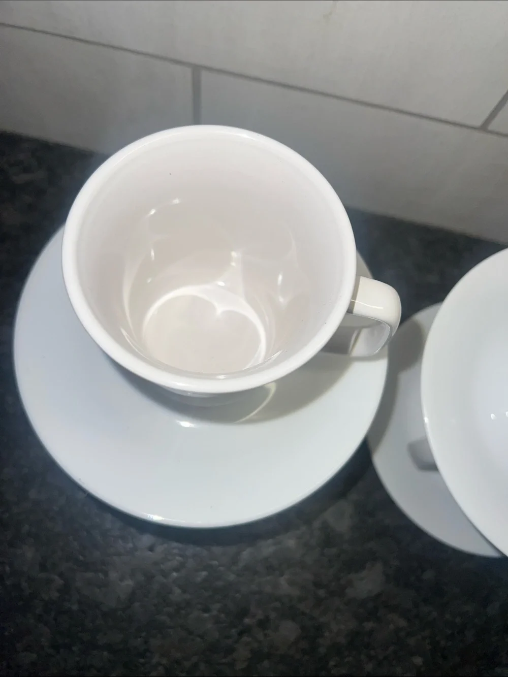 Set of 2 Corelle Coordinates White Porcelain Tea/Coffee Cups & Saucers like new!